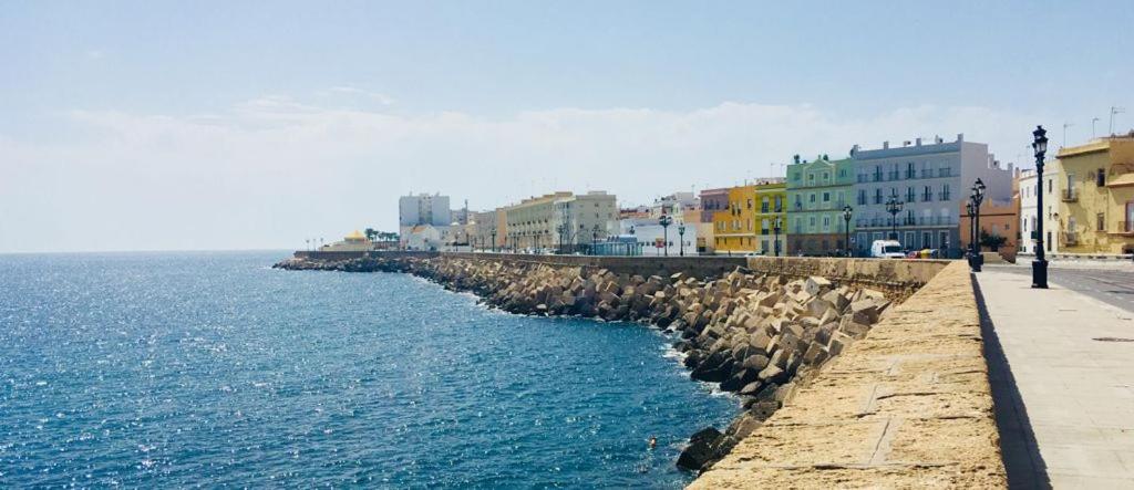 Atico Cadiz Centro Apartment ภายนอก รูปภาพ
