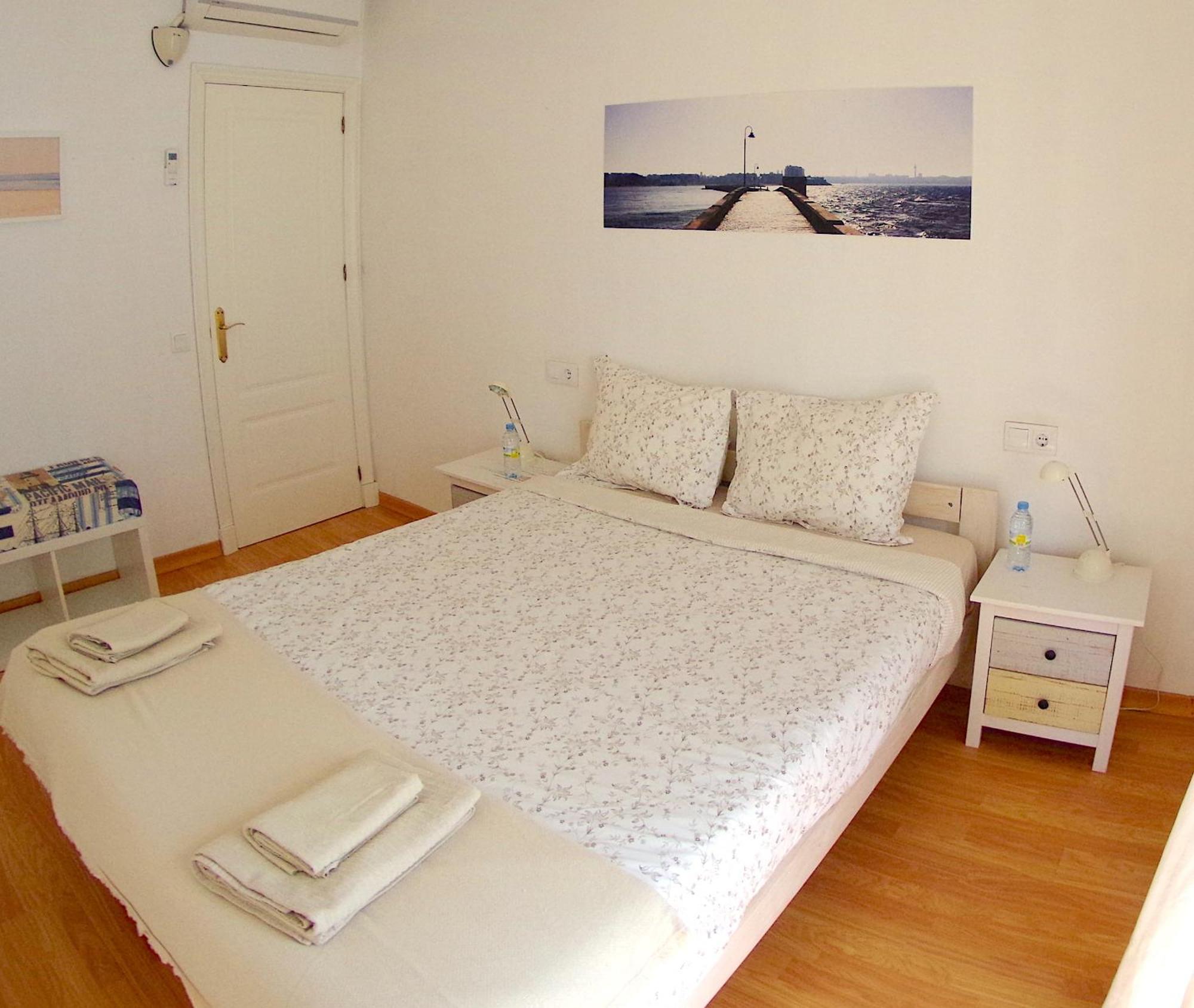 Atico Cadiz Centro Apartment ภายนอก รูปภาพ
