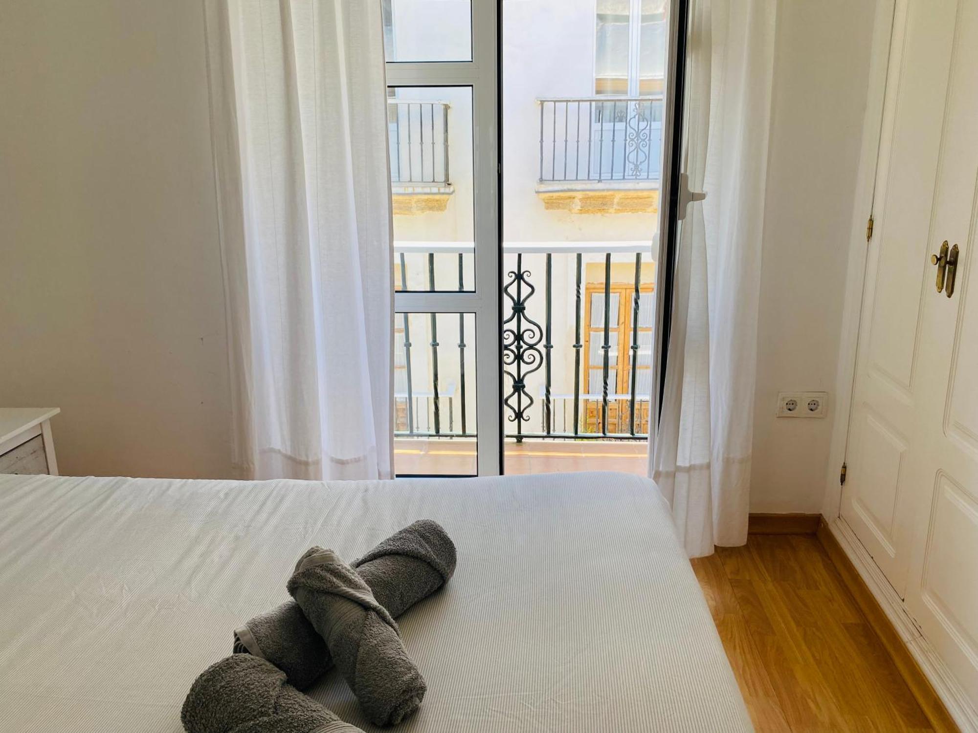 Atico Cadiz Centro Apartment ภายนอก รูปภาพ
